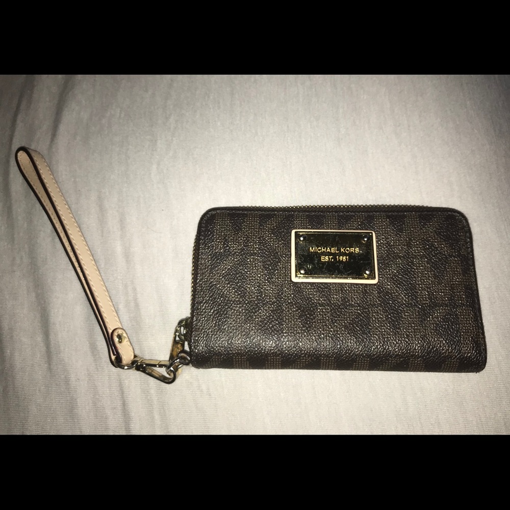 Michael Kors wallet